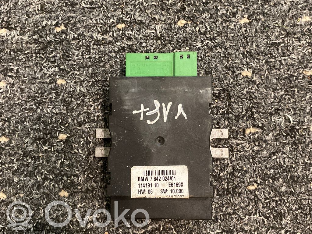 BMW 3 E90 E91 Fuel injection pump control unit/module 