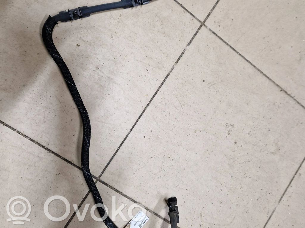 BMW 5 G30 G31 G38 Fuel return line/hose 