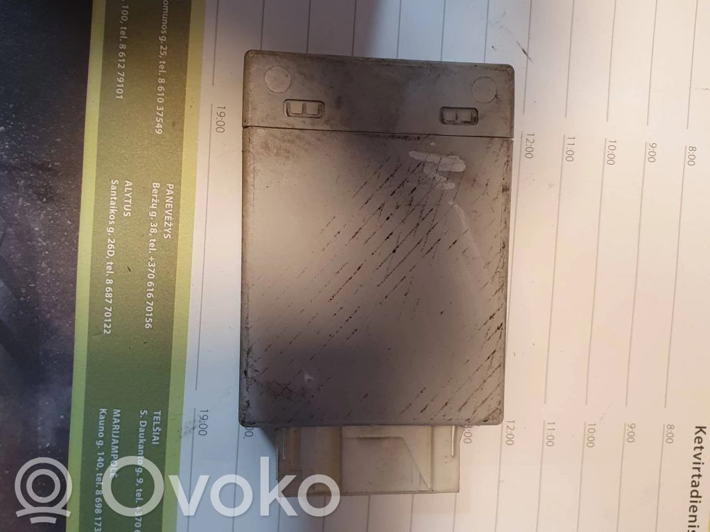BMW 5 E60 E61 Air suspension control unit module (rear) 