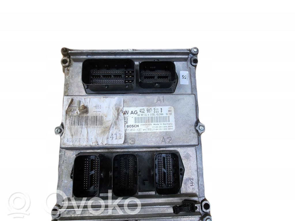 Engine control unit/module ECU   4G2907311B,0281032137