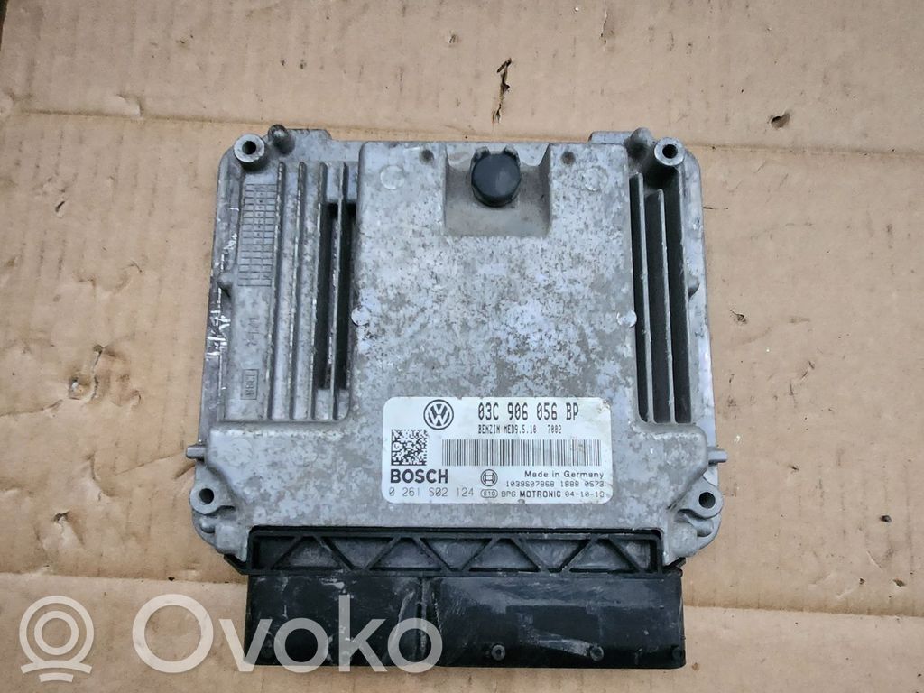 Volkswagen Golf V Engine control unit/module 