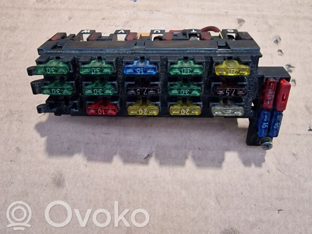 Mercedes-Benz S W140 Wiązka przewodów dodatnich 