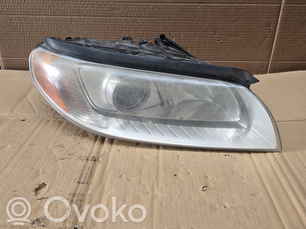 Volvo V70 Headlight/headlamp 