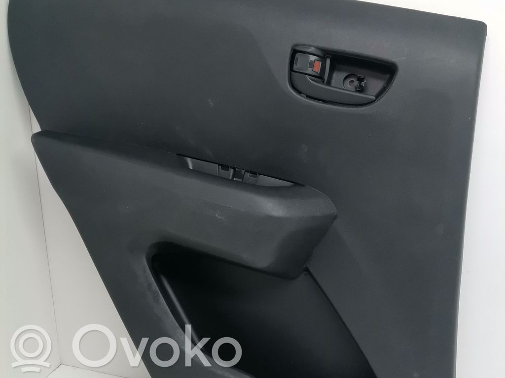 Citroen C1 Apšuvums aizmugurējām durvīm 