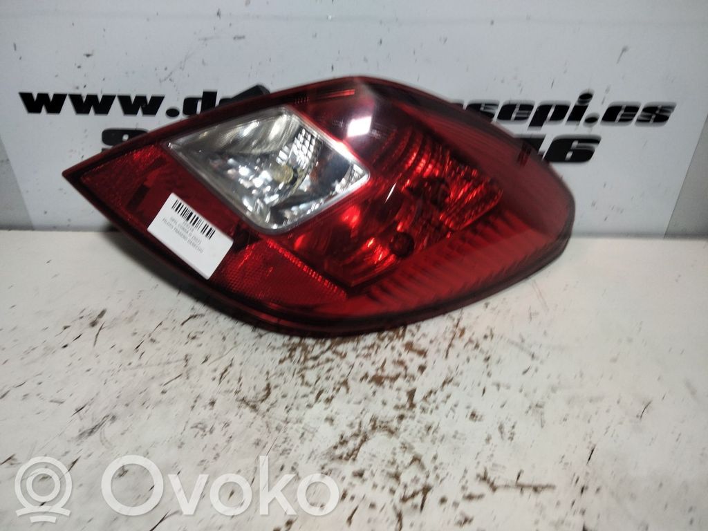 Rear/tail lights
