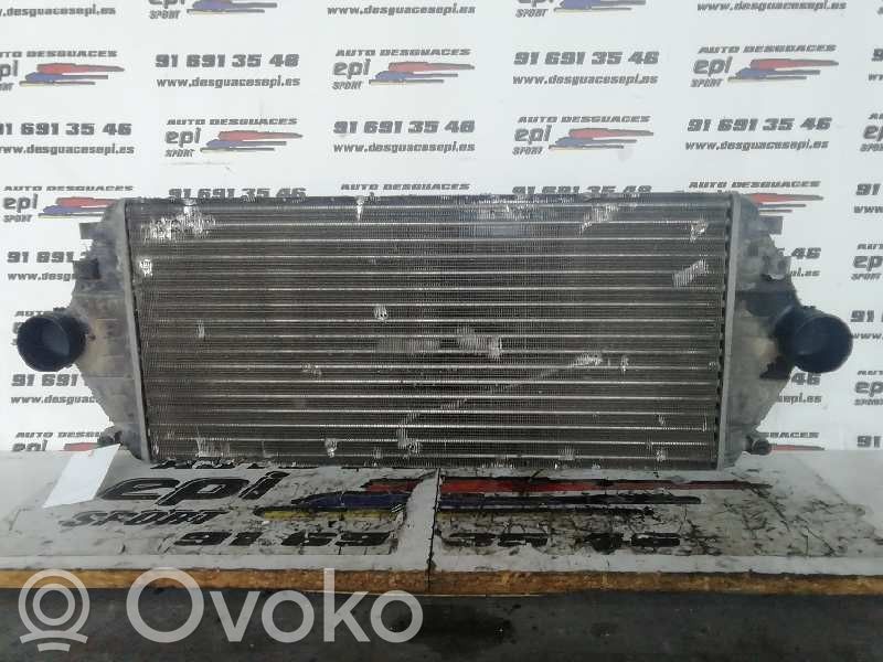 Starpdzesētāja radiators