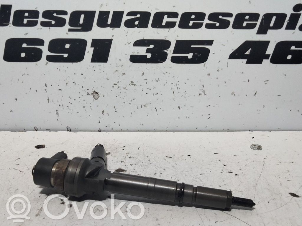 Inyector de combustible   0445110082