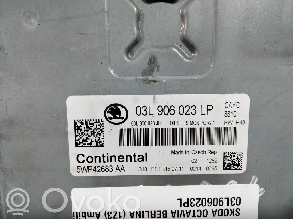 Skoda Octavia Mk2 (1Z) Engine control unit/module 