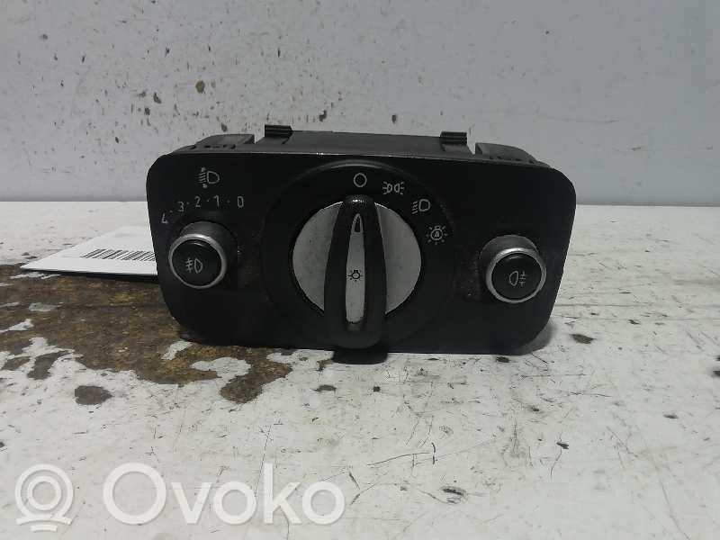Ford Fiesta Interruptor de control del panel de luces 