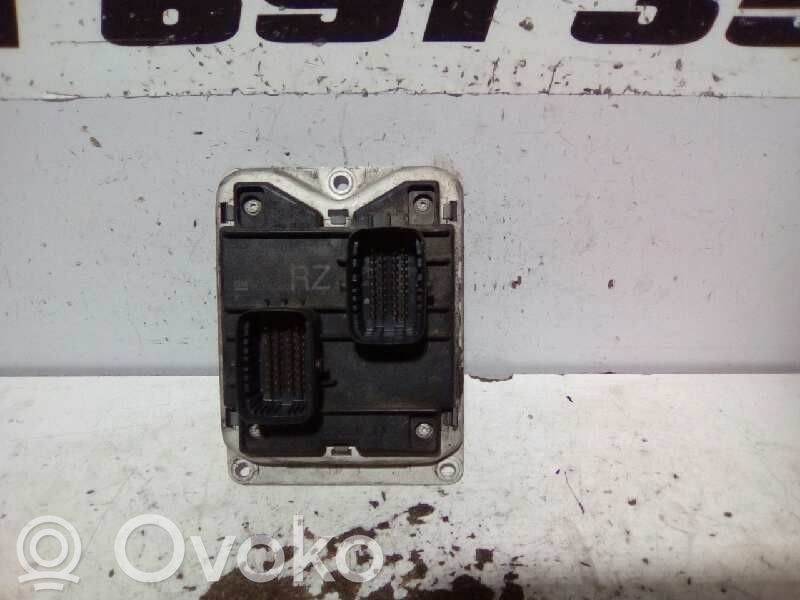 Unidad de control/módulo del motor   0261204475,90532610