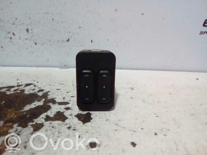 Interruptor del elevalunas eléctrico