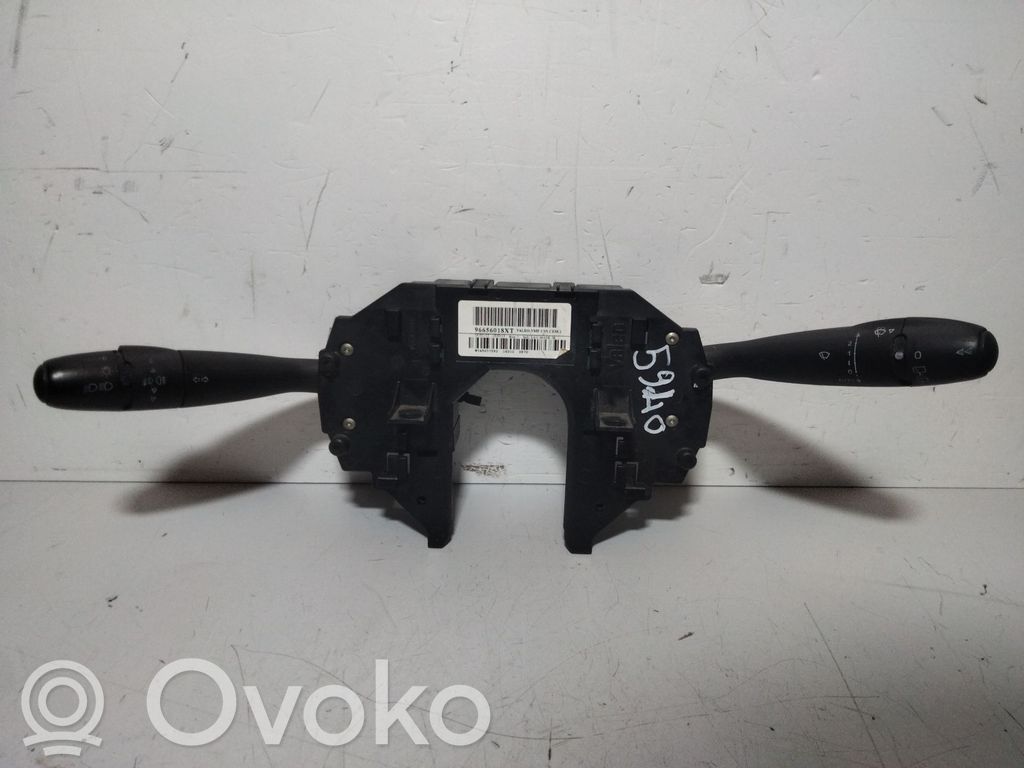 Citroen C4 II Interruptor de control multifunción 