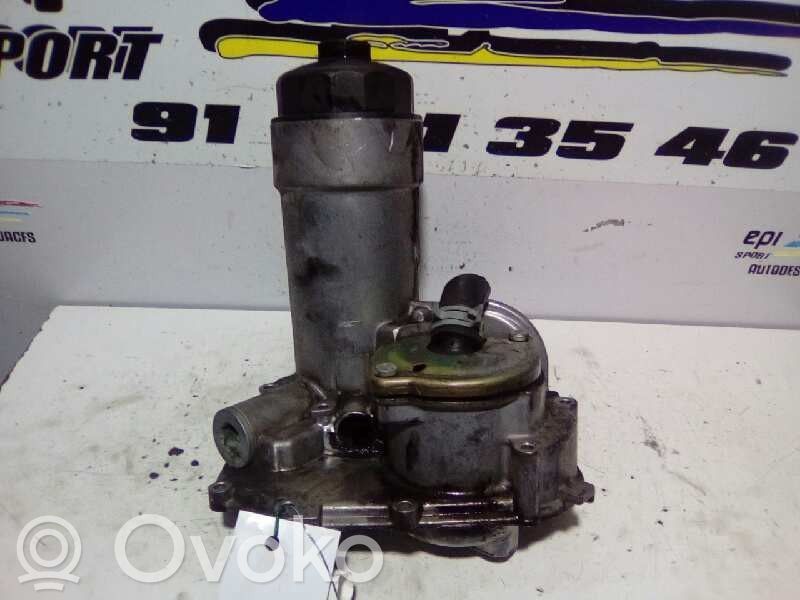 Oil filter mounting bracket   059115405G