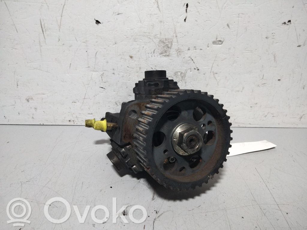 Opel Zafira C Fuel injection high pressure pump 