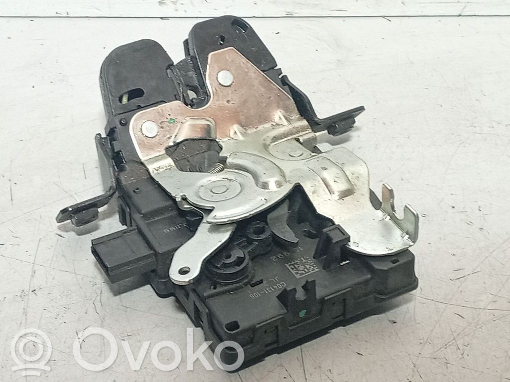 Land Rover Discovery 5 замок задево бортовой 