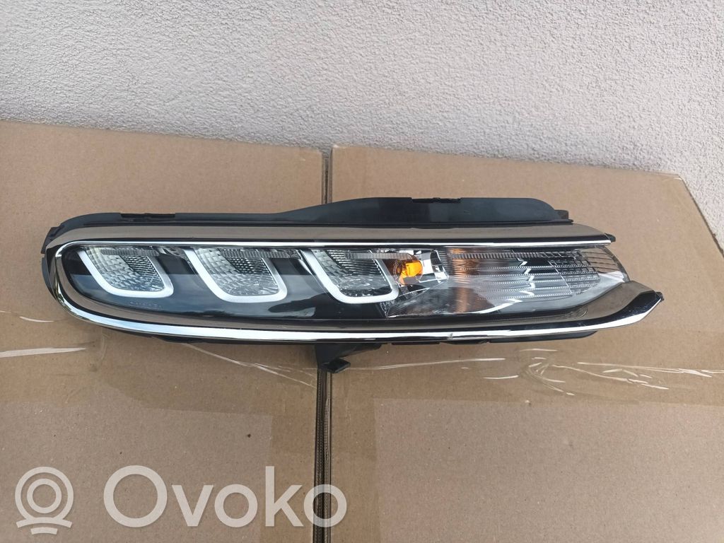 Citroen C3 Proiector lumini zi LED 