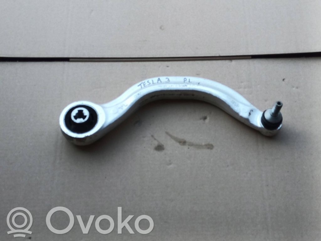 Front control arm   104435400A