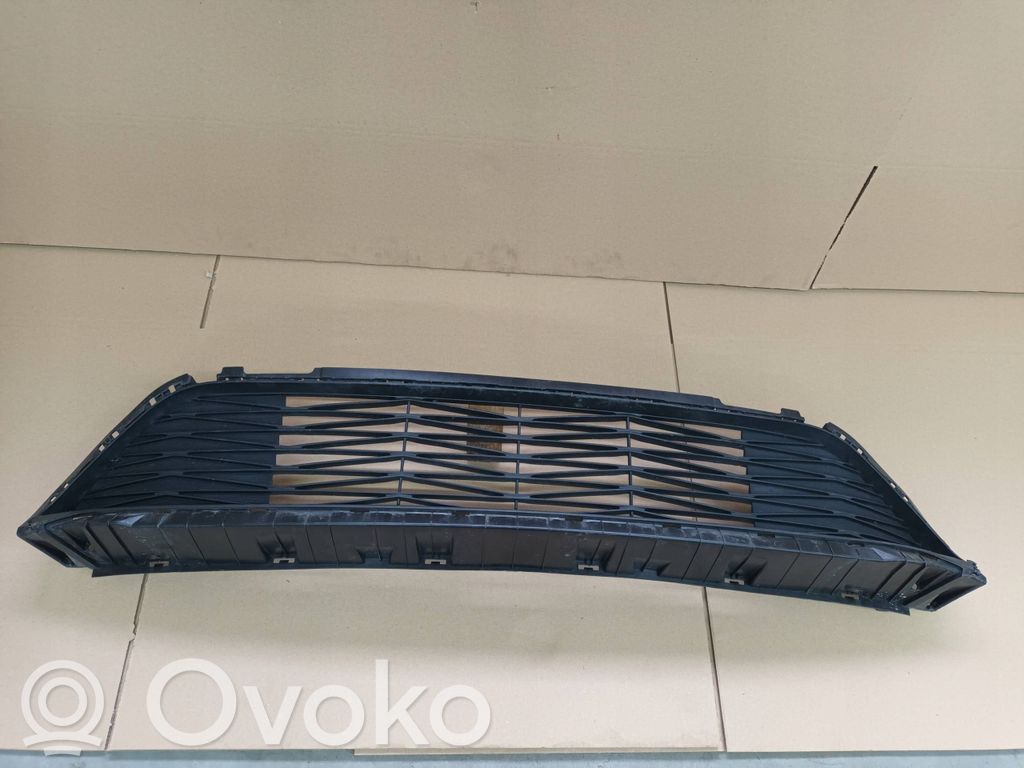 KIA Ceed Rejilla inferior del parachoques delantero 