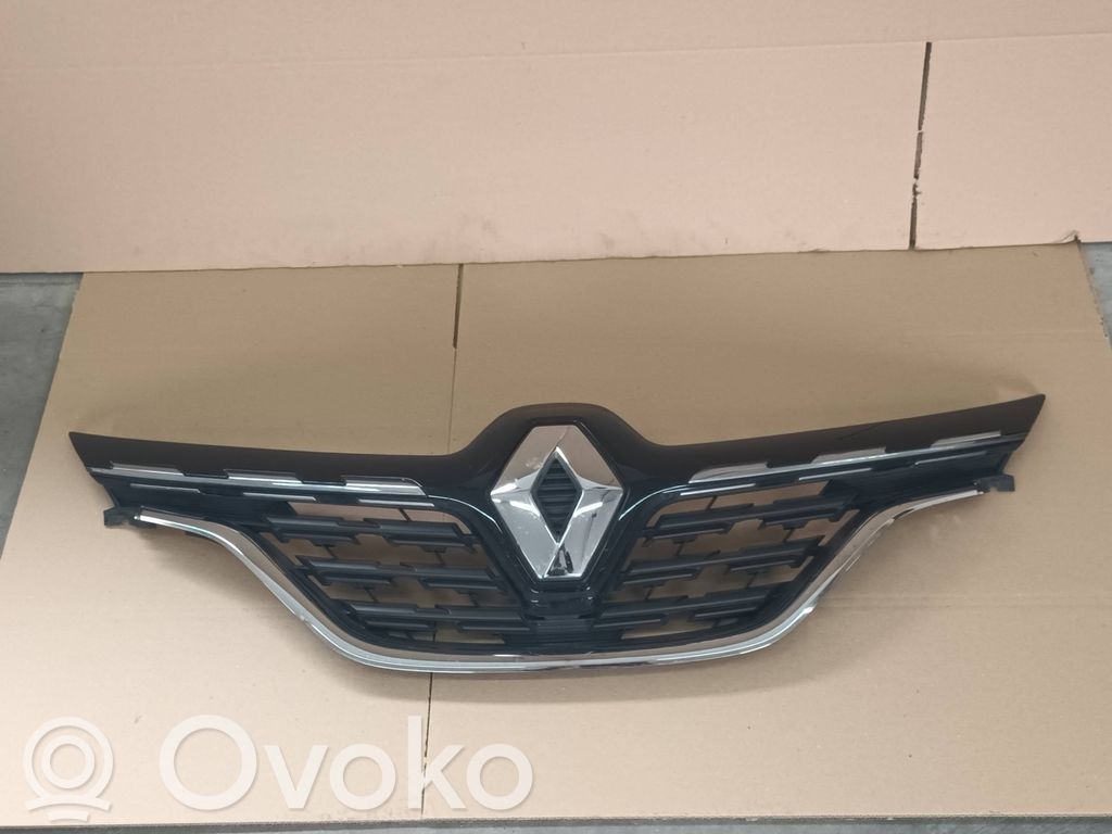 Renault Captur II Etusäleikkö 