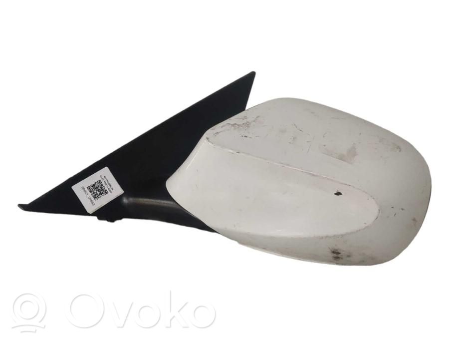 Front door electric wing mirror   020117