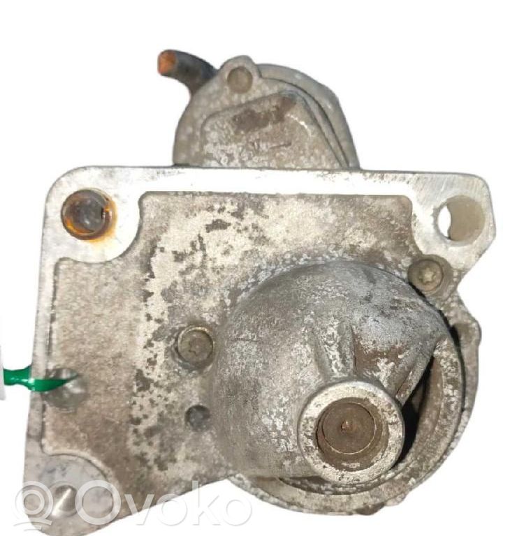 Motor de arranque   NOVISIBLE