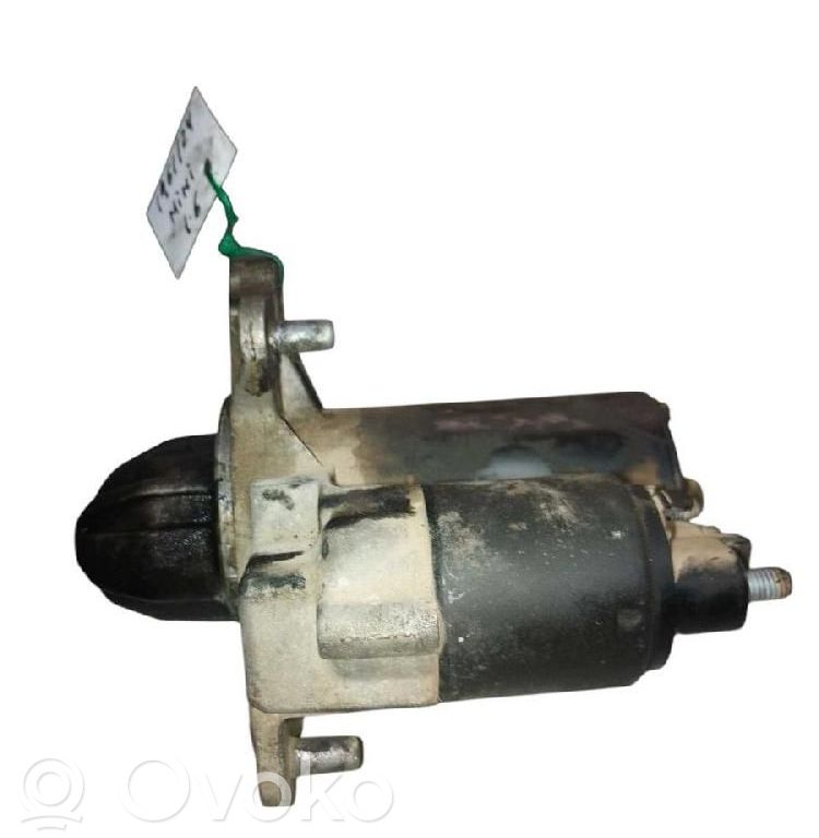 Motor de arranque   NOVISIBLE