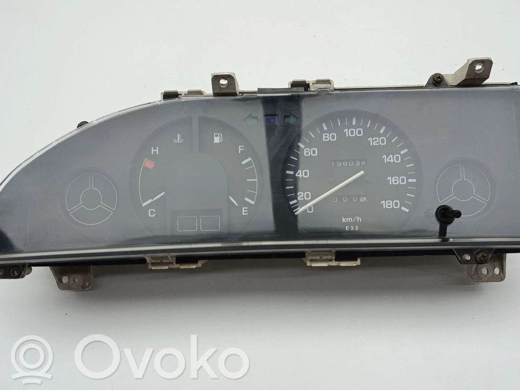 Toyota Corolla E90 Speedometer (instrument cluster) 