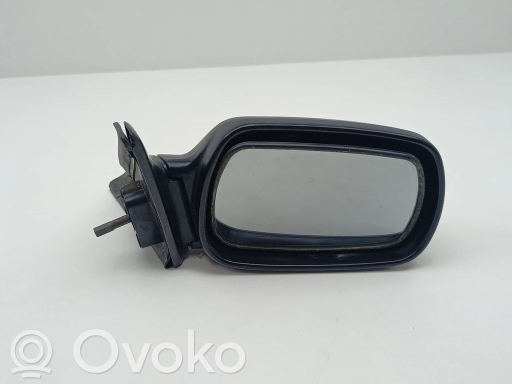 Toyota Corolla E90 Veidrodėlis (elektra valdomas) 