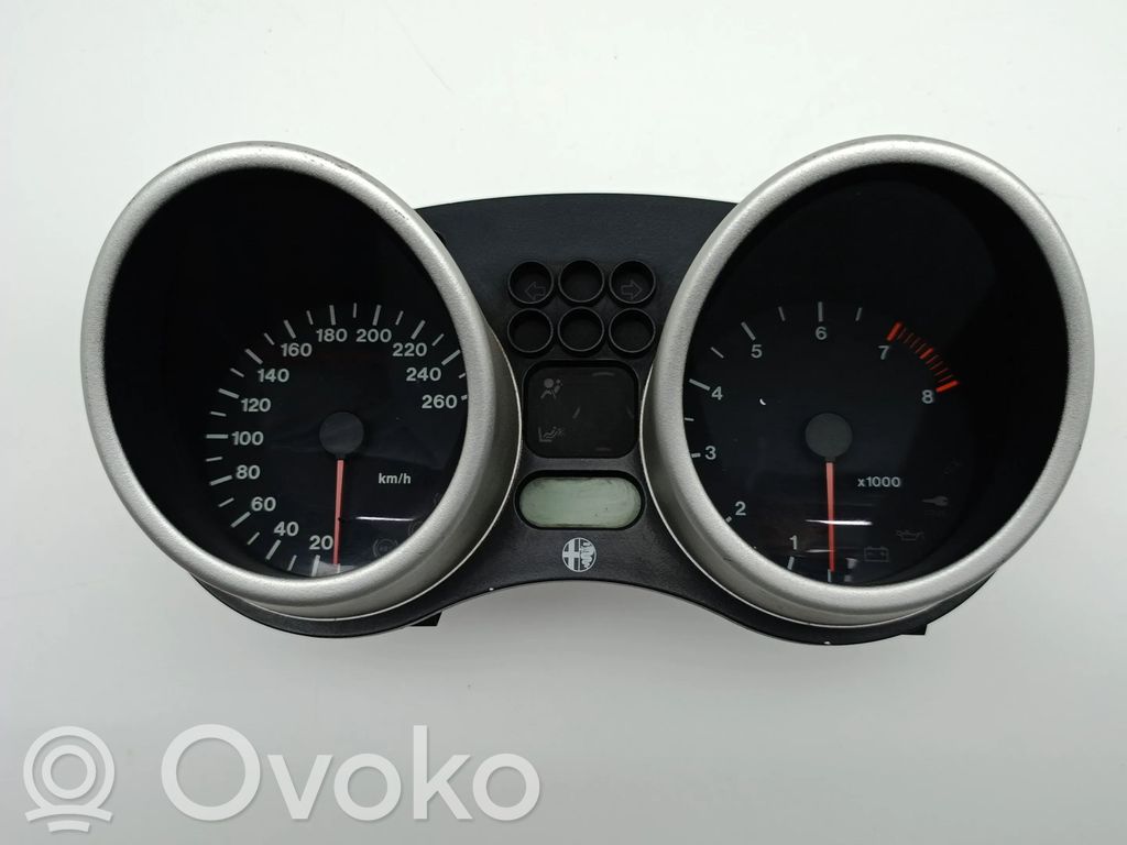 Alfa Romeo GTV Spidometrs (instrumentu panelī) 
