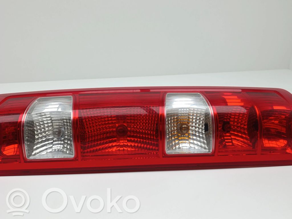 Iveco Daily 4th gen Lampă spate în capacul portbagajului 