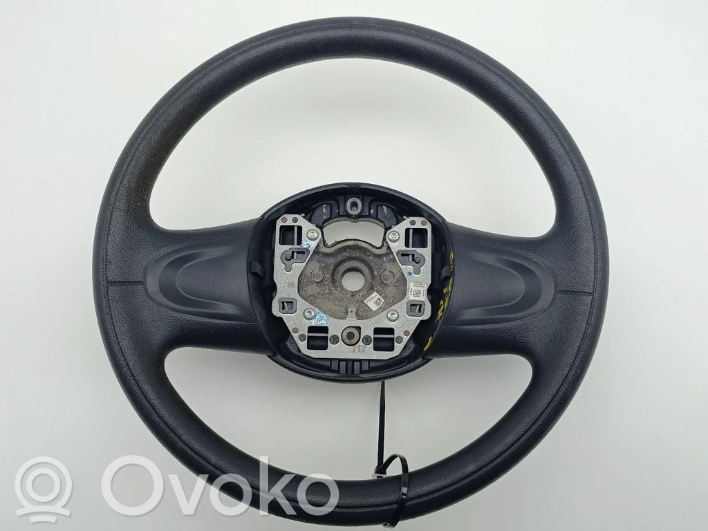 Steering wheel   2375R561