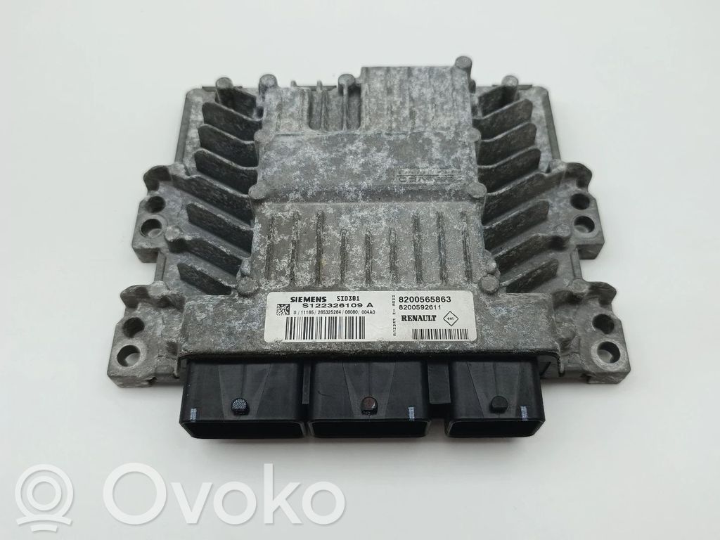 Renault Megane II Engine control unit/module 