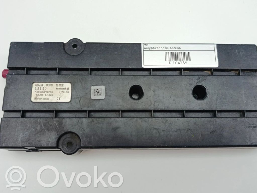 Pystyantennivahvistin   8V0035502