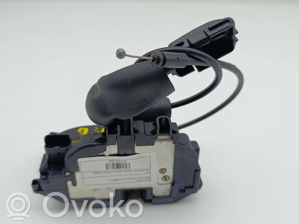 Renault Megane III Front door lock 