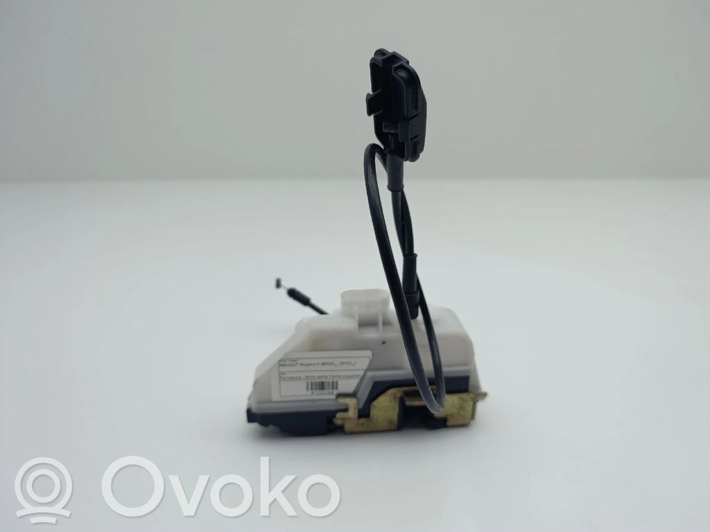 Renault Megane II Front door lock 