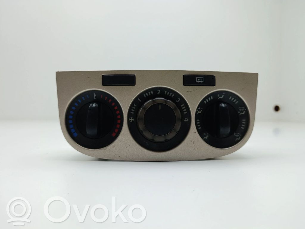 Opel Corsa D Climate control unit 