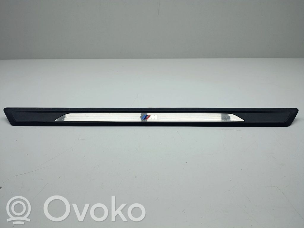 BMW 2 F22 F23 Front sill trim cover 