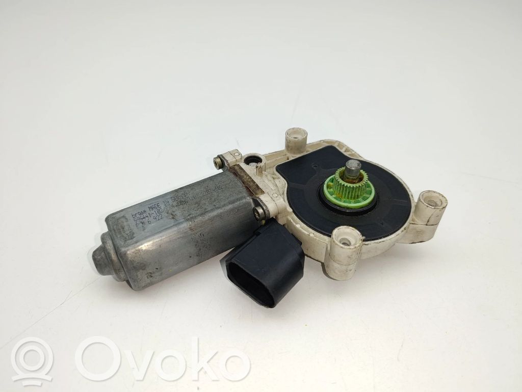 Front door window regulator motor   994441102