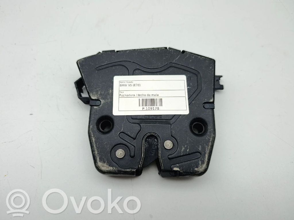 Takaluukun ulkopuolinen lukko   51247119049,7119049