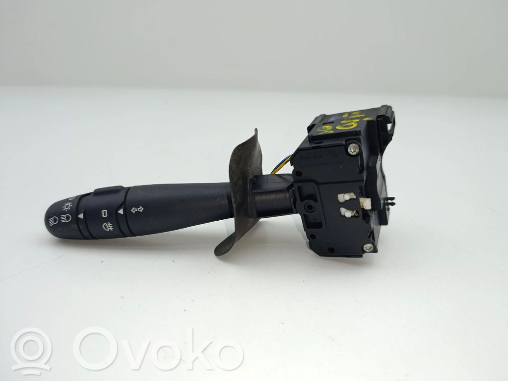 Renault Clio II Wiper turn signal indicator stalk/switch 