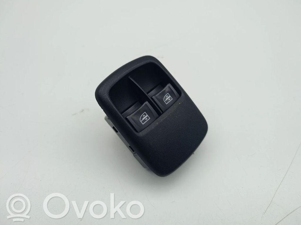 Smart ForTwo III C453 Interruptor del elevalunas eléctrico 