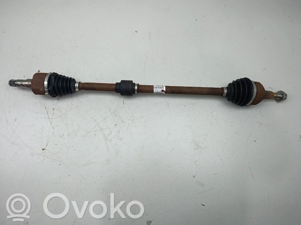 Ford Focus Priekinis pusašis 
