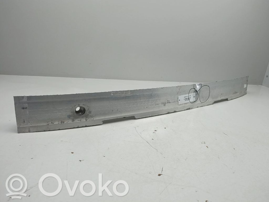 Priekšpusē bampera sastiprinājums   51117296849
