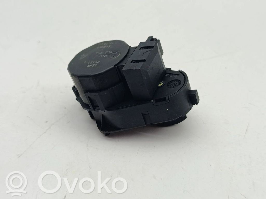 Oro sklendės varikliukas   6902853
