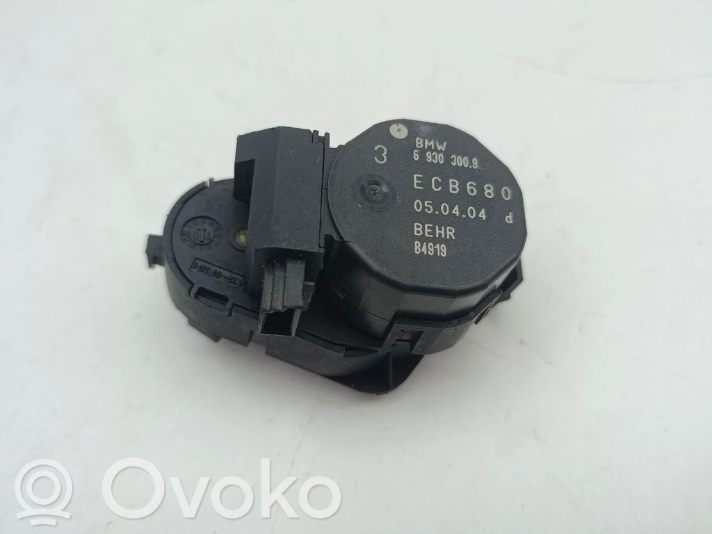Motor/activador trampilla de calefacción   6930300