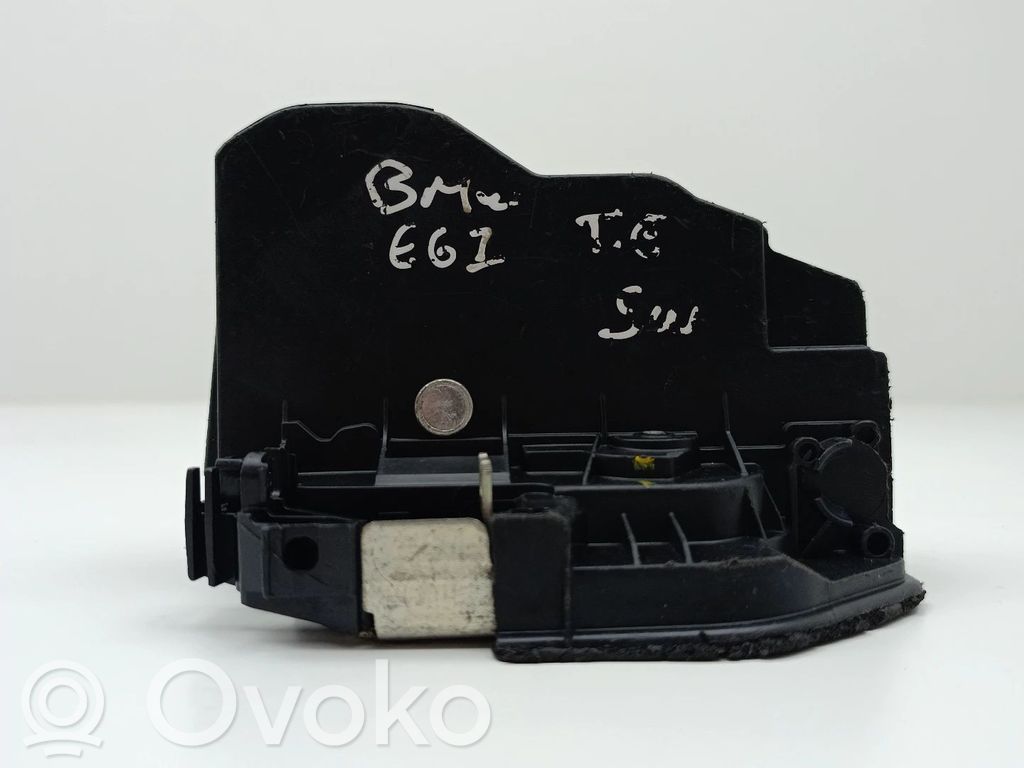 Rear door lock   7202147