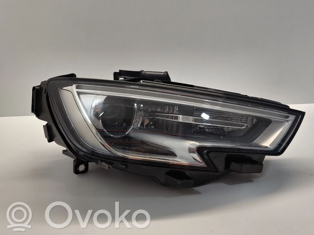 Audi A3 S3 8V Headlight/headlamp 