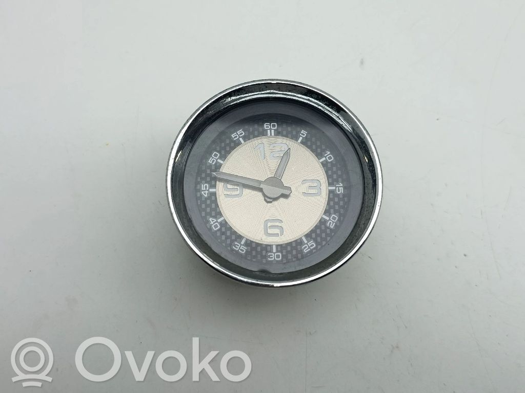 Kello   YM40400280,070137002