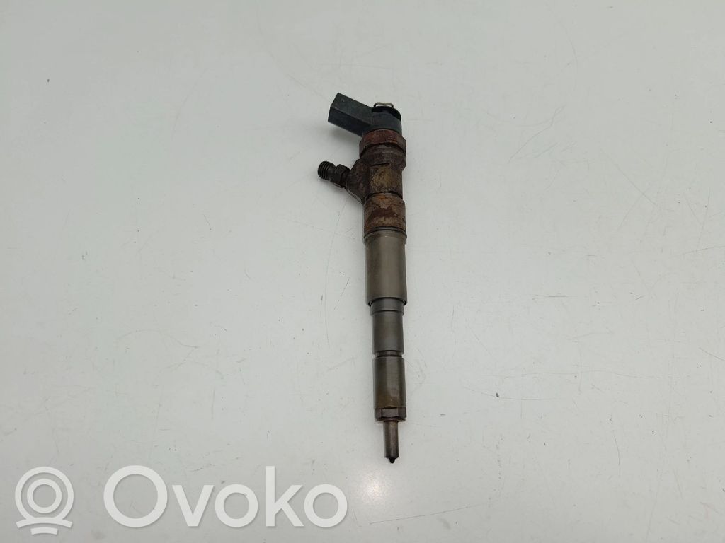 Inyector de combustible   7794435,0445110209