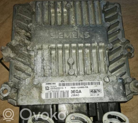 Ford Focus Engine control unit/module 